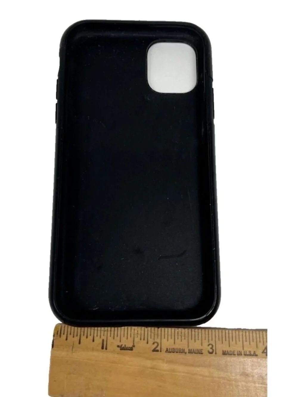 Aero Silicone Case for iPhone 11 - Black 6f